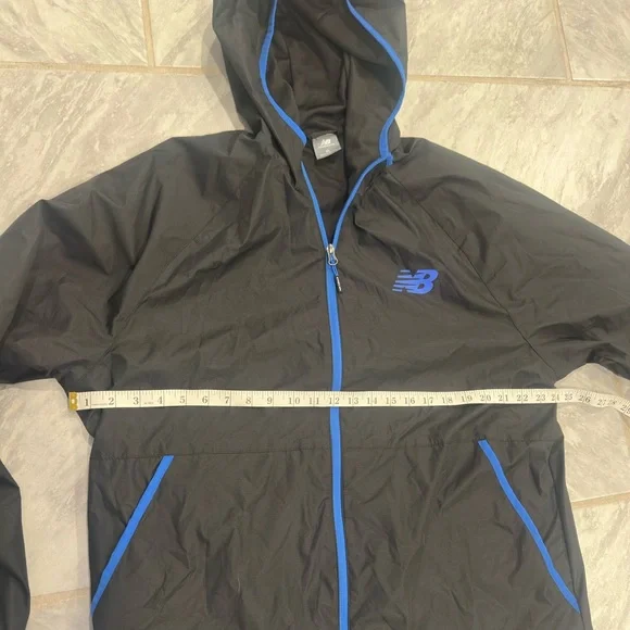 New Balance Mens Black & Blue Windbreaker Full Zip Jacket Size XL - Picture 3 of 8